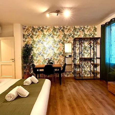 Prime Living - Sui Navigli Milan